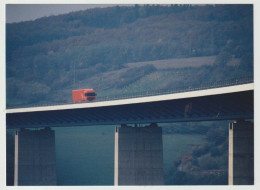 Persfoto:  DAF Trucks Eindhoven (NL) DAF XF Op Brug - Trucks