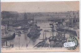 BREST- PORT MILITAIRE- SORTIE DU CUIRASSE LE HOCHE - Guerra