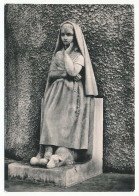 CPSM / CPM 10.5 X 15 Rhône CALUIRE Sainte Bernadette Statue De Hartmann - Caluire Et Cuire