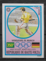 HAUTE VOLTA    PA 119  * *    NON DENTELE    JO 1972  Hockey Sur Gazon - Hockey (Veld)