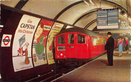 PIE-23-GOLL. 8239 : METRO LONDON  AFFICHES MURALES PUBLICITAIRES - Metro