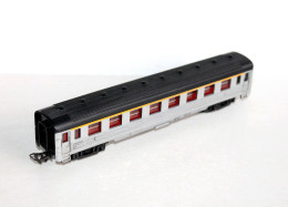 JOUEF HO VOITURE VOYAGEUR FORESTIER AMENAGÉ 1e CLASSE SNCF A8myfi MODEL DEV INOX - MODELE FERROVIAIRE (2105.226) - Voitures Voyageurs