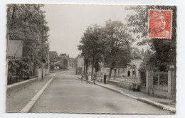 58 NIEVRE - SAINT AMAND EN PUISAYE Grande Rue (voir Description) - Saint-Amand-en-Puisaye