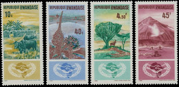 118/121** - Année De La Coopération Internationale / Jaar Van De Internationale Samenwerking - RWANDA - Nuovi