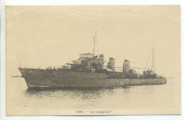 CPA Bateau Marine De Guerre Française - Le Contre Torpilleur  "Le LEOPARD " - Warships