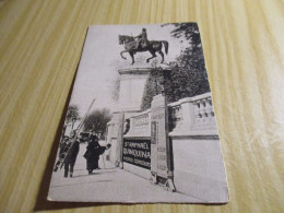 CPA Paris (75).Statue Etienne Marcel - Carte Animée. - Statues