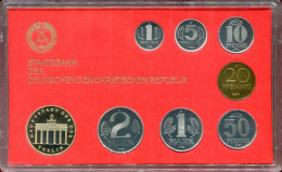 Germany DDR 1982 Proof Set - Münz- Und Jahressets