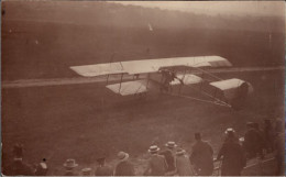 ! Seltene Fotokarte, Photo, Flughafen Dresden Kaditz, Doppeldecker - ....-1914: Vorläufer