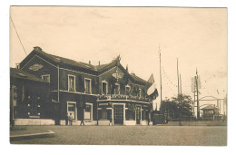 Marchienne-au-Pont  Charleroi   CARTE PHOTO De La Gare Avec Des Drapeaux    GARE STATION - Charleroi