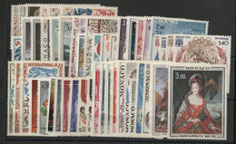 MONACO ANNEE COMPLETE 1972 Vendue à 15 % De La Cote N° 867 à 915 Neufs ** (MNH) 49 Timbres TB - Volledige Jaargang