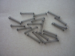 Lot 20 Ressorts De Compression "Souple" Diamètre 4 X 21,5 Mm Pour Recharge Bille Type Parker - Penne