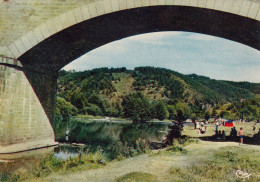 RETOURNAC (Haute-Loire): Le Pont Sur La Loire Et Terrain De Camping - Retournac