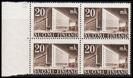 1945. FINLAND. 20 Mk Postbuilding In Never Hinged 4-block. (Michel 318) - JF540301 - Lettres & Documents