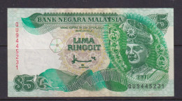 MALAYSIA - 1986-91 5 Ringgit Circulated Banknote - Malaysia