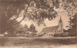 Les Moutiers En Retz * Un Coin Du Village Et église - Les Moutiers-en-Retz