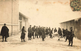 Toul * Carte Photo 1906 * Scène De Caserne Militaria Militaire Régiment - Toul