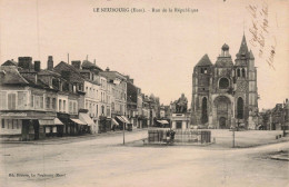 27 - LE NEUBOURG _S25032_ Rue De La République - Le Neubourg