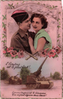 FANTAISIE - Couple - Amour - L'amour Est Le Plus Fort ! - Militaire - Chars - Carte Postale Ancienne - Otros & Sin Clasificación