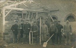 CPA PHOTO - Régiment à Identifer Dans Le CHER - Militaires Sur Chantier - War 1914-18