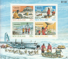 NOUVELLE ZELANDE - BLOC N°49 ** (1984) L'Antarctique - Blocks & Kleinbögen