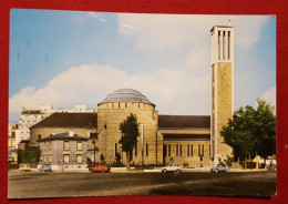 CPM - L'église De La Porte De Saint Cloud - Saint Cloud