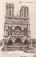 FRANCE - Reims - La Cathédrale - Carte Postale - Reims