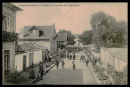 Delcampe - ALBERGARIA-A-VELHA - Avenida Da Liberdade.  Carte Postale - Aveiro