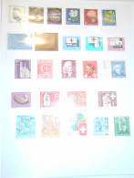 Suisse Collection , 25 Timbres Neufs Avec Charniere Et Sans Gomme - Sammlungen