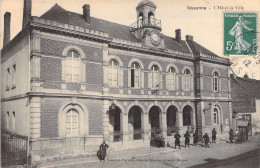 FRANCE - Sissonne - L'hotel De Ville - Animé - Carte Postale Ancienne - Sissonne