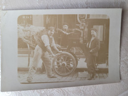 Cartes Photo   Belle Automobile , Taxi Parisien ? - Artisanat