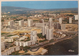 RILLIEUX LA PAPE (69/Rhône) - Vue Des Immeubles / HLM - Rillieux La Pape