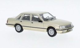 Opel Senator A2 - 1986 - Metallic Sky Beige - Ixo - Ixo