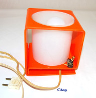 C308 Lampe Cube Orange Stella - Vintage 1970 - Art Deco - Jugendstil / Art Déco