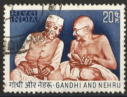 India 1973 - Mi 573 - YT 375 ( Mahatma Gandhi & Nehru ) - Usati