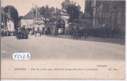 AUXERRE- FETES DU 2 AOUT 1908- ARRIVEE DU CORTGE MINISTERIEL A LA PREFECTURE - Auxerre