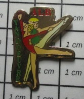 2417 Pin's Pins / Beau Et Rare / SPORTS / CLUB GYMNASTIQUE ALB VANDOEUVRE - Gymnastik