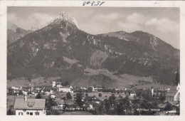 E2283) REUTTE - Ausserfern - Tirol - Tolle FOTO AK - Kirche U. Haus Im Vordergrund ALT! - Reutte