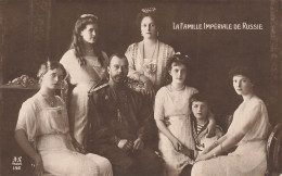 Famille Royale * Carte Photo * La Famille Impériale De Russie * Russia Russe Royauté Royalty - Royal Families