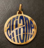 Médaille Pendentif Doré émaillé "Fusée Ariane / Esa - Cnes - Arianespace" Coinderoux Graveur - GPS/Aviación