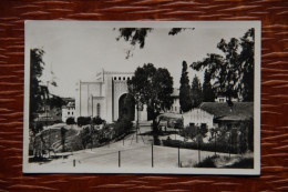 ALGERIE : MAISON CARREE , Cathédrale Du Sacré Coeur - Autres & Non Classés
