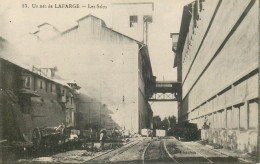 ARDECHE  VIVIERS  Usines De LAFARGE  Les Silos - Viviers