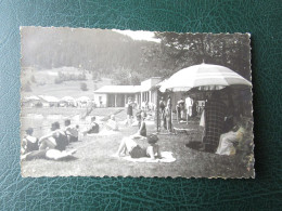 CPA PHOTO SUISSE SEEBAD KLOSTERS ANIMEE BAIN PISCINE LAC - Klosters