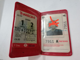 Anni 80 London Regional Transport Porta Tessera Con Ticket Billet Bus Pullman Metro Treno Vedi Foto - Europa