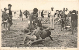 BELGIQUE - Middelkerke - La Lutte Sur La Plage - Carte Postale Ancienne - Middelkerke