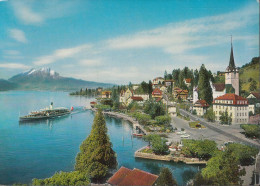 Schweiz- 6353 - Weggis Am Vierwaldstättersee Mit Pilatus Und Dampfer - Cars - Weggis