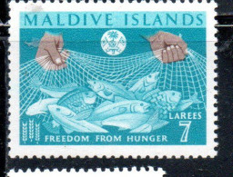 MALDIVES ISLANDS ISOLE MALDIVE BRITISH PROTECTORATED 1963 FAO FREEDOM FROM HUNGER 7L  MNH - Maldiven (...-1965)