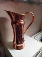 Broc A Eau En Cuivre Ancien Hauteur 36 Cm - Art Nouveau / Art Deco