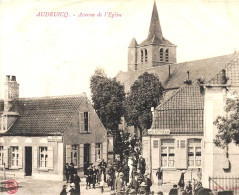 AUDRUICQ - Avenue De L'Église - Sortie De Messe - Animée - VENTE DIRECTE X - Audruicq