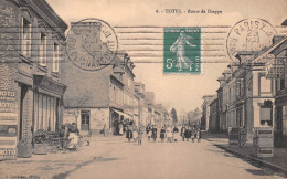 TOTES (Seine-Maritime) - Route De Dieppe - Café Des Cyclistes - Voyagé (2 Scans) - Totes