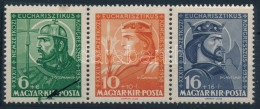 ** 1938 Eucharisztikus Blokkból Kitépett Felső Hármascsík, Zöld Festékcsíkkal (folt, Betapadás / Spot, Gum Disturbance) - Other & Unclassified